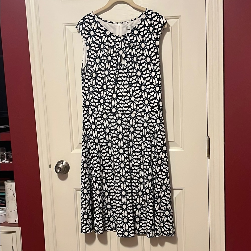 Black and White A-Line Midi Dress with Flutter Sleeves